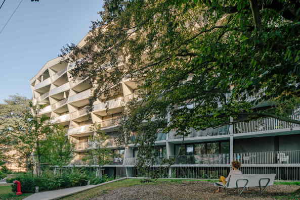 Architektur, Baunetz, Meldung, News, Architecture, Jolimont, NOMOS, Schweiz, Swiss, Genf, Geneva, Wohnungsbau, Wohnhaus, Haus, House, Apartmenthouse, Gartenstadt, Grn, Villa, Stadtvilla, Terrasse, BIenenstock, hive, Eisengelnde, Betonmodul, Fertigteil, Fassade, Animierung, Facettierte Fassade, Transparenz, Lichtspiel, Bodentiefe fenster, Wohnungstypen, zweiseitige belichtung, Auenterrasse, Garten, Gebude-villa, Building-villa, Imagen Subliminal, Miguel de Guzmn