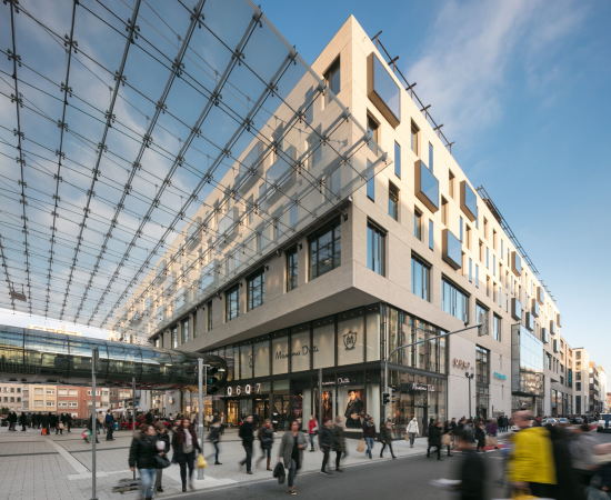 Baunetz, Meldung, Architektur, architecture, germany, Deutschland, Mannheim, Q6 Q7, Mall, Einkaufszentrum, Premiummall, multifunktional, Stadtquartier, mixed-use, building, Blocher, Blocher partners, shopping, Glasdach, glas roof, city, Innenstadt, HG Esch