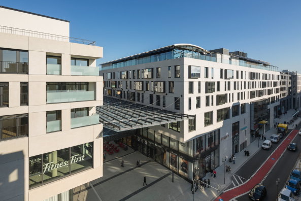 Baunetz, Meldung, Architektur, architecture, germany, Deutschland, Mannheim, Q6 Q7, Mall, Einkaufszentrum, Premiummall, multifunktional, Stadtquartier, mixed-use, building, Blocher, Blocher partners, shopping, Glasdach, glas roof, city, Innenstadt, HG Esch