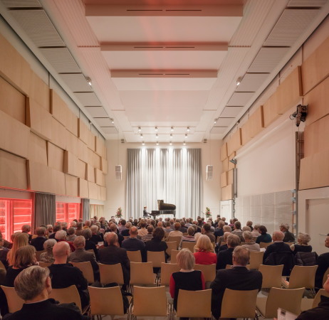 Vendsyssel Theatre, Hj�rring, Theater, 2017, Neubau, Fertigstellung, Schmidt Hammer Lassen, SHL, Fassade, Glas, bunt, pastell, Music hall, Black Box, Rehearsal hall, Musik, Auditorium, Kopenhagen, Gade & Mortensen Akustik A/S AIX Arkitekter AB, Filippa Berglund, scenography, architect maa, Arkitekfirmaet Finn �stergaard A/S, Adam M�rk