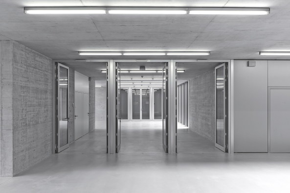 Baunetz, Meldung, Architektur, architecture, Deutschland, Germany, Stuttgart, Berger Rcker, Niels Schubert, Oliver Rieger, Hochschule fr Technik, Architekturfakultt, Sichtbeton, concrete, exposed, Glas, glass, Aluminium, 2017