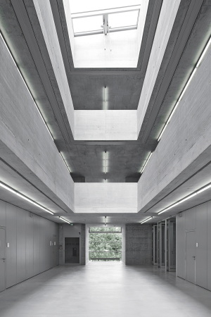 Baunetz, Meldung, Architektur, architecture, Deutschland, Germany, Stuttgart, Berger Rcker, Niels Schubert, Oliver Rieger, Hochschule fr Technik, Architekturfakultt, Sichtbeton, concrete, exposed, Glas, glass, Aluminium, 2017