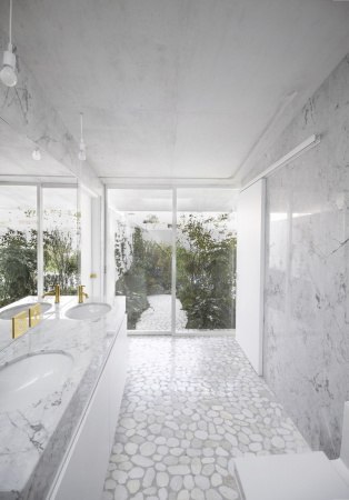 Wohnhaus im Bestand von Zeller & Moye