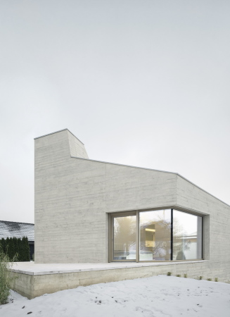 Wohnhaus aus D�mmbeton von Steimle Architekten