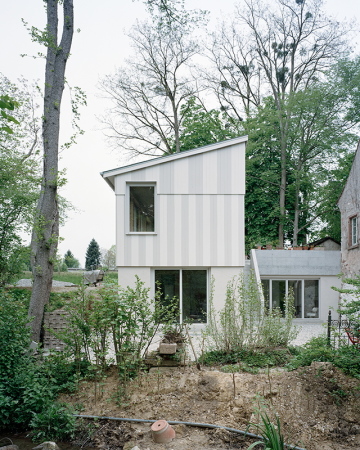 Vecsey Schmidt Architekten, rasmus norlander, neubau, holz, streifen, mhle, anbau, bestand, land, lndlich, binzen, mhlkanal, basel, gaststtte, wohnhaus, wald, idylle, hof, terrasse, wasser, wassermhle, holzfassade