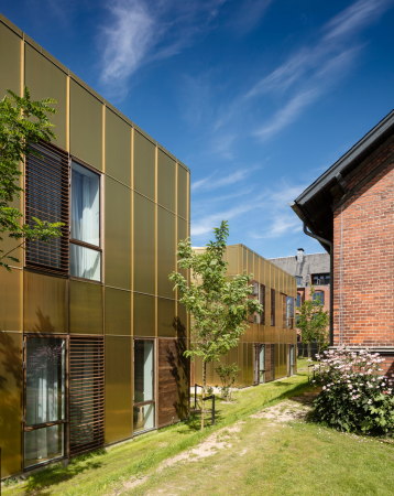 dam Mrk, nord, mork, architects, architecture, architektur, gold, golden, fassade, vorhang, hospit, kopenhagen, copenhagen, neubau, krankenhaus, gesundheitsarchitektur, gesundheit, sterben, tod, letzte reise, holz, rund, innenhof, dachgarten, dachterrasse, dnemark, dnisch, danish