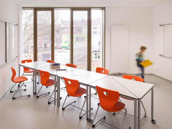 Baunetz, Meldung, Architektur, Schulbau, Umbau, Anbau, Erweiterung, Schulerweiterung, Paul Michael Pielen, Kresings Mnster, Aachen, 4. Gesamtschule Aachen, Sandkaul, Nachkriegsmoderne, Kresings Architektur