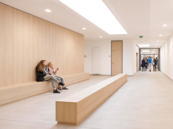 Baunetz, Meldung, Architektur, Schulbau, Umbau, Anbau, Erweiterung, Schulerweiterung, Paul Michael Pielen, Kresings Mnster, Aachen, 4. Gesamtschule Aachen, Sandkaul, Nachkriegsmoderne, Kresings Architektur