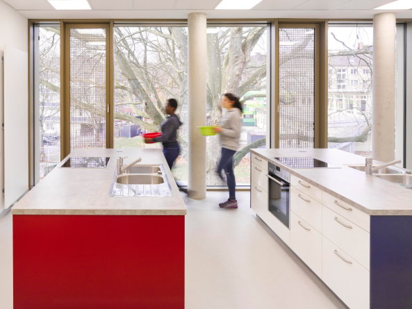 Baunetz, Meldung, Architektur, Schulbau, Umbau, Anbau, Erweiterung, Schulerweiterung, Paul Michael Pielen, Kresings Mnster, Aachen, 4. Gesamtschule Aachen, Sandkaul, Nachkriegsmoderne, Kresings Architektur