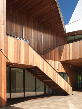 Baunetz, Meldung, Architektur, architecture, Frankreich, franzsisch, french, France, Hrault Arnod, vreux, Bel Ebait, SMAC, Musik, Konzerthaus, Saal, concert hall, music, Passage, terrace, Terrasse, Holz, wood, cladding, Verkleidung, Metall, metal, contemporary music, zeitgenssische musik, Andr Morin