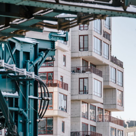 baunetz, architektur, architecture, meldung, news, wohnhaus, living house, house, apartment, wohnungsbau, wohnung, stuido, new yprk, USA, amerika, long island city, queens, MoMA PS1, gentrifizierung, wohnungsmarkt, immobilienmarkt, kunst, kunstszene, kunstinstitution, artdistrict, NY, New york city, jackson avenue, mietshaus, 2222 jackson, ODA new york, ODA, mietwohnung, bebauungsvorschrift, zoning regulations, matrix, gitter, zellen, pixel, flexibilitt, struktur, korridor, modular, wohnungstyp, auskragung, etagenwohnung, balkon, terrasse, dachterrasse, gemeinschaftsraum, lobby, atrium, manhattan, auenflche, vertical villige, imagen subliminal, miguel de Guzmn, pavel bendov