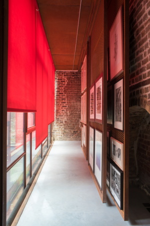 Baunetz, Architektur, Meldungen, Projekte, Gianni Botsford Architects, London, Grobritannien, the layered gallery, Kunstsammlung, Ausstellungsraum, Wintergarten, Cortenstahl, Galerie, Display, Bauen im Bestand, Annex