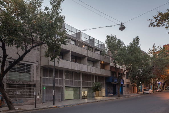 Wohnhaus in Buenos Aires von HM.Arquitectos