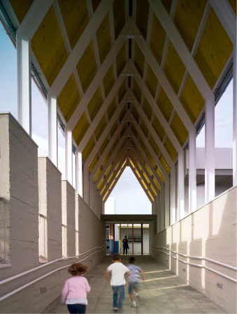 baunetz, architektur, architecture, spanien, andalusien, sdspanien, el saucejo, sevilla, autobahn, ackerland, stadtrand, ffentliche schule, schulbau, schulerweiterung, neubau, los sauces, mauer, schulgelnde, ergnzng, neuorganisation, erweiterungsbau, wettbewerb, 2012, gabriel verd arquitectos, gabriel verd, umstrukturierung schulgelnde, abriss, eingang, neubau, haupeingang, innenhof, vorplatz, pavillon, schulpavillon, klassenzimmer, spitzdach, dachkonstruktion, dachstruktur, merkzeichen, satteldach, kinderzeichnung, farbe, schrge dachstruktur, jess granada