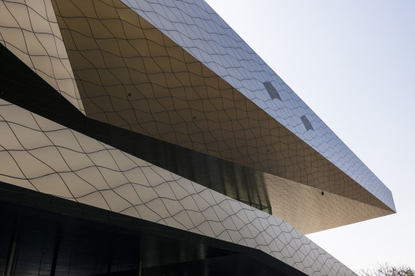 Baunetz, Architektur, Meldungen, Projekte, Seoul, Sdkorea, Goyang, Hyundai Motorstudio, Delugan Meissl, DMAA, Autohaus, Modern Premium, Autohaus, Showroom, Global Dealership Space Identity, modular, Markenzentrum, Themenpark