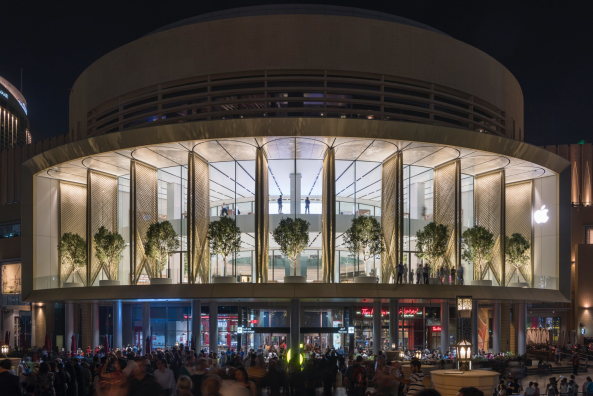 Apple Dubai, Mall, kinetic Art, Forster + Partners, Fertigstellung, Burj Khalifa, Erffnung, kinetische Kunst, 2017, Vereinigte Arabische Emirate, Solarflgel, Solar Wings, Mashrabiya, Fugngerzone,