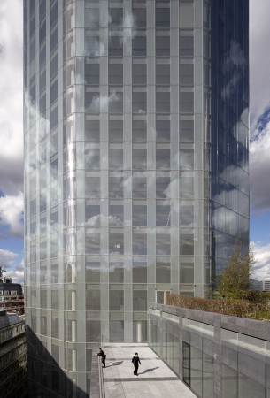 Baunetz, Architektur, Meldungen, Projekte, fletcher priest, London, UK, Grobritannien, Hochhaus, Angel Court, Opal, Opaleszenz, Bank of England Conservation Area, financial district, Brogebude, low-energy building, Stanhope, Mitsui Fudosan