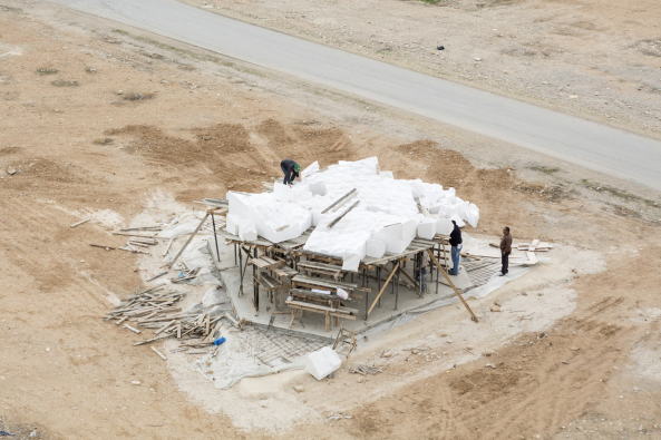 Baunetz, Architektur, architecture, Meldung, 2017, Stonematters, AAU ANASTAS, GSA Lab, Geometric Structure Architecture Lab, �cole nationale sup�rieure d'architecture, ENSA, Paris-Malaquais, Jericho, Pal�stina, palestine, el-Atlal, artist residency, vault, stone, cutting, Gew�lbe, Stein, Prototyp, Mikaela Burstow, selbsttragend