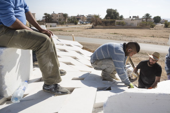 Baunetz, Architektur, architecture, Meldung, 2017, Stonematters, AAU ANASTAS, GSA Lab, Geometric Structure Architecture Lab, �cole nationale sup�rieure d'architecture, ENSA, Paris-Malaquais, Jericho, Pal�stina, palestine, el-Atlal, artist residency, vault, stone, cutting, Gew�lbe, Stein, Prototyp, Mikaela Burstow, selbsttragend