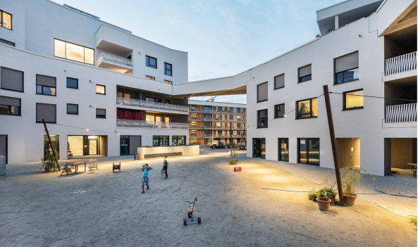 Baunetz, Meldung, Architektur, architecture, Deutscher Architekturpreis, 2017, Staatsbaupreis, Anerkennung, Auszeichnung, Verleihung, award, Preis, Germany, Deutschland, Schmuttertal-Gymnasium, Diedorf, Hermann Kaufmann, Florian Nagler, ARGE Diedorf, Altes Hafenamt, Hamburg, BOLLES, WILSON, Mnster, Landtag, Baden-Wrttemberg, Stuttgart, Staab, Bremer Punkt, LIN Architekten, Deutsche Schule, Madrid, Grntuch Ernst, Wohnanlage, wagnisART, bogevischs buero, Mnchen, Kinder- und Familienzentrum, Ludwigsburg-Poppenweiler, VON M, Hafven, Coworking, Maker Space, Hannover, Mensing Timofticiuc, Berlin, Krcher, Besucher- und Kundenzentrum, Winnenden, Reichel Schlaier , Stuttgart, Erweiterung, Europische Schule, Frankfurt am Main, NKBAK, Nicole Kerstin Berganski, Andreas Krawczyk, Frankfurt am Main, Bremer Landesbank, Caruso St John Architects, Stefan Mller-Naumann, Marcus Ebener, Monika Thomas, Markus Allmann, Ruth Berktold, Nils Buschmann, Birgit Frank, Sven Frhlich, Matthias Sauerbruch, Christopher Schwarz, Bundesbauministerium, Bundesarchitektenkammer, DAP