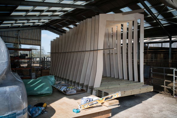 Baunetz, Meldungen, Architektur, architecture, Wales, Paul Miller, Michael Kendrick, Pop Up, Hotel, Cabin, Arthurs Cave, Miller Kendrick Architects, London, Grobritannien, Mini Hotel, Holz, sparsam, klein, All in one