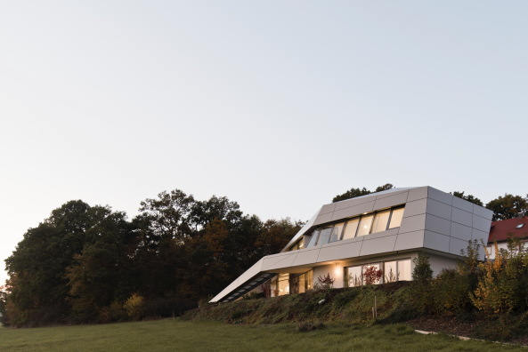 Aalen, Wohnhaus, Kayser Architekten, ad2 Architekten, 2017, Aluminium-Fassade