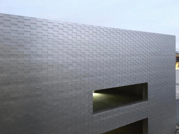 Schulz und Schulz, Nordkopf Tower, Wolfsburg, Phaeno, Zaha Hadid, Volkswagen, 2016, Wettbewerb, competition, Gewinner, 1. Preis, Brder, Architektenbrder, Interview, Gesprch, Baustelle, Im Bau, Fassade, Schindeln