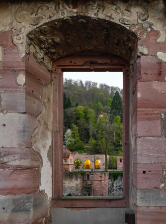 Baunetz, Meldung, Architektur, architecture, Schloss Heidelberg, Sattelkammer, Besucherbistro, Schlossimbiss, Max Dudler, Umbau, Rckbau, Backstein, Zweckbau, 13. Jahrhundert, Friedrich V.