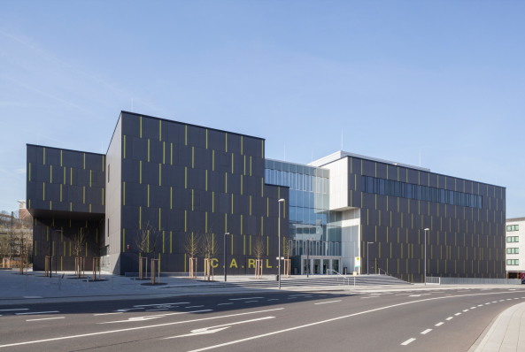 Baunetz, Meldung, Architektur, architecture, Schmidt Hammer Lassen, SHL, Germany, Deutschland, 2017, RWTH, Aachen, Hochschule, university, Auditorium, C.A.R.L., CARL, box, Margot Gottschling, Michael Rasche, Eternit, Platten