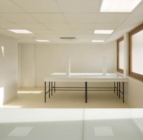 Cl�ment Guillaume, marseille, sanierung, erweiterung, modern, moderne, forschung, labor, forschungsgeb�ude, biologie, natur, landschaft, riegel, b�ro, fassade, sonnenschutz, skulptural, relief, fenster, verschattung, schatten, umwelt, umgebung, aussicht, riegel, Laure, L�toublon, Christophe, Monge, S�bastien Dupouy, sebastien, letoublon, letoublon dupouy / c. monge, frankreich, france, Luminy, nationalpark, sechziger