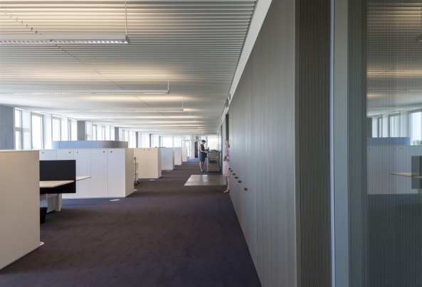 Baunetz, Meldung, news, Architektur, architecture, town hall, building, administrative center, Verwaltungsbau, Rathaus, Deinze, Belgien, Zentrum, Tony Fretton Architects, Belgium, London, Tony Fretton, Jim McKinney, Peter Cook