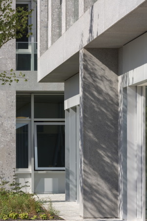 Baunetz, Meldung, news, Architektur, architecture, town hall, building, administrative center, Verwaltungsbau, Rathaus, Deinze, Belgien, Zentrum, Tony Fretton Architects, Belgium, London, Tony Fretton, Jim McKinney, Peter Cook