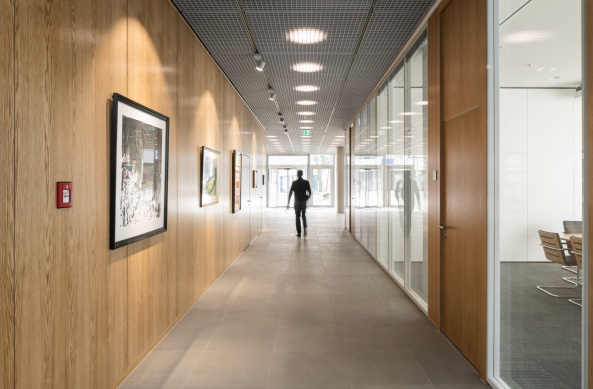 Baunetz, Meldung, Architektur, architecture, Baumhauer, HG Esch, Jan Bitter, Duisburg, Konzernzentrale, Hauptverwaltung, Krohne, Kunstsammlung, B�robau, offices, Kunst, art, art collection, headquarter, corporate architecture, doppelte Fassade, Glas, facade, Deutschland, Germany, 2017
