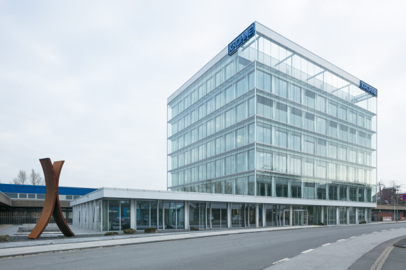 Baunetz, Meldung, Architektur, architecture, Baumhauer, HG Esch, Jan Bitter, Duisburg, Konzernzentrale, Hauptverwaltung, Krohne, Kunstsammlung, Brobau, offices, Kunst, art, art collection, headquarter, corporate architecture, doppelte Fassade, Glas, facade, Deutschland, Germany, 2017