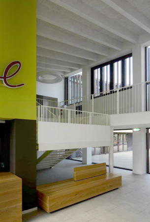 Gemeindezentrum Regina Pacis, Reggio Emilia, Iotti + Pavarani Architetti, 2017