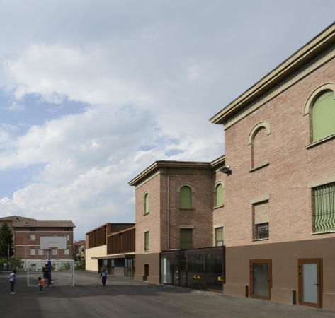 Gemeindezentrum Regina Pacis, Reggio Emilia, Iotti + Pavarani Architetti, 2017