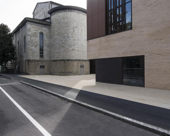 Gemeindezentrum Regina Pacis, Reggio Emilia, Iotti + Pavarani Architetti, 2017