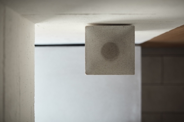 gernot schulz, architekt, architekten, neubau, dom, altenberger, kln, erzbistum, einweihung, detail, raum, modern, geschwungen, dach, decke, geschwungene, Christknig, kapelle, Mawerksteine, beton, messing, gotischer, Kreuzgang, wei, bauen im bestand, denkmal, Simon Wegener