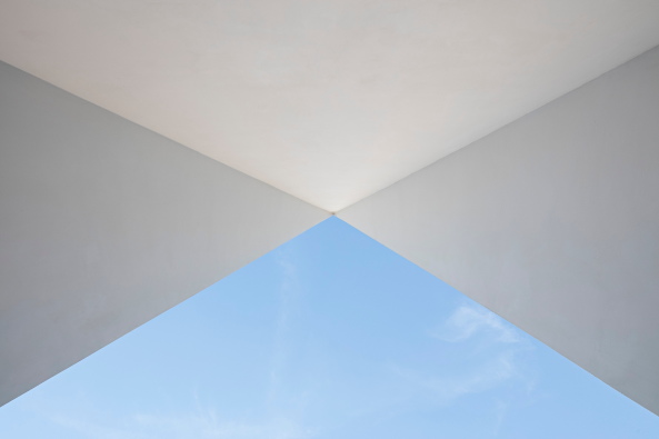 Nachbarschaftshaus von Aires Mateus in Portugal