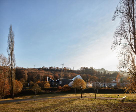 Baunetz, meldung, Architektur, Ovieda, Sapnien, Asturien, San Claudio, Padilla Nicas, Mariela Apollonio, KLrwerk, KLralage, erweiterung