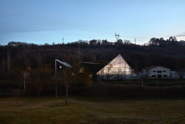 Baunetz, meldung, Architektur, Ovieda, Sapnien, Asturien, San Claudio, Padilla Nicas, Mariela Apollonio, KL�rwerk, KL�ralage, erweiterung