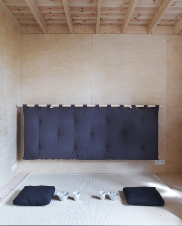 Baunetz, Meldung, Architektur, architecture, 2017, Schweden, Sweden, Hanna Michelson, Beragliv, landscape, hotel, Landschaft, Natur, escape, Rckzug, retreat, retraite, Einsamkeit, Meditation, Reduktion, reduction, Loft house, Lofthuset, sberget, wood, Holz, Natur, nature, Aussicht, view, Turm, tower, Minimal, minimalism