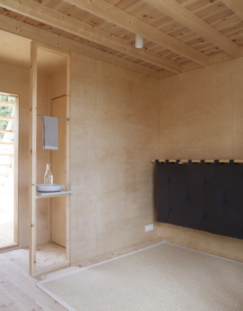 Baunetz, Meldung, Architektur, architecture, 2017, Schweden, Sweden, Hanna Michelson, Beragliv, landscape, hotel, Landschaft, Natur, escape, Rckzug, retreat, retraite, Einsamkeit, Meditation, Reduktion, reduction, Loft house, Lofthuset, sberget, wood, Holz, Natur, nature, Aussicht, view, Turm, tower, Minimal, minimalism