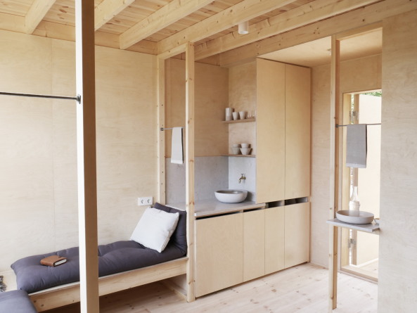 Baunetz, Meldung, Architektur, architecture, 2017, Schweden, Sweden, Hanna Michelson, Beragliv, landscape, hotel, Landschaft, Natur, escape, Rckzug, retreat, retraite, Einsamkeit, Meditation, Reduktion, reduction, Loft house, Lofthuset, sberget, wood, Holz, Natur, nature, Aussicht, view, Turm, tower, Minimal, minimalism