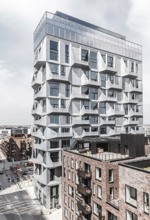 Baunetz, Meldung, Architektur, architecture, 2017, The Silo, Kopenhagen, Copenhagen, Harbour Hafen, water side, D�nemark, Denmark, COBE, Wohnen, Umbau, housing, Wohnhochhaus, reuse, development, industrial, Industrie, Getreidesilo, Denkmal, heritage,  high rise, Hochhaus, Fassade, Metal, facade, metal, cladding, Rasmus Hjortsh�j, Klaus Kastbjerg, NRE Denmark, COAST, Nordhavn, Nordhafen, rauh, raw, Interior, Sichtbeton, exposed concrete
