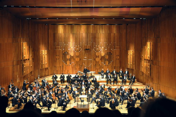Das London Symphony Orchestra ist eines von drei groen Orchestern in London.