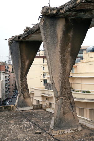 Colossus aus der Serie Confined Space