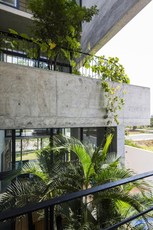 Wohnhaus in Ho-Chi-Minh-Stadt von VTN Architects