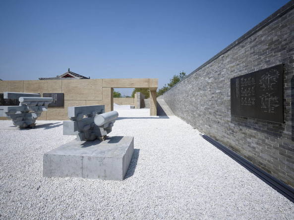 Baunetz, Architektur, Meldungen, Architekturprojekte, China, Shanxi, Ruicheng County, Urbanus, Wang Hui, Tempel, Sanierung, Renovierung, Yang Chaoying, Yin Jerry, Five Dragons Temple, Guang Ren Wang Temple, Revitalisierung, traditional chinese architecture, heritage, Five Dragon Spring, open air echibition, Freiluftmuseum