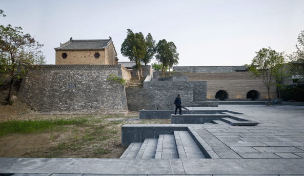 Baunetz, Architektur, Meldungen, Architekturprojekte, China, Shanxi, Ruicheng County, Urbanus, Wang Hui, Tempel, Sanierung, Renovierung, Yang Chaoying, Yin Jerry, Five Dragons Temple, Guang Ren Wang Temple, Revitalisierung, traditional chinese architecture, heritage, Five Dragon Spring, open air echibition, Freiluftmuseum